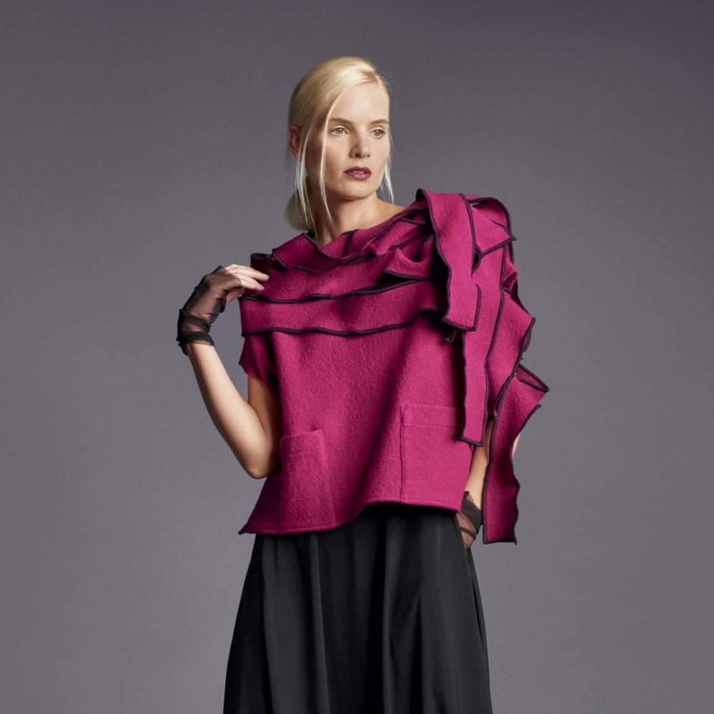 Cerise Capelet